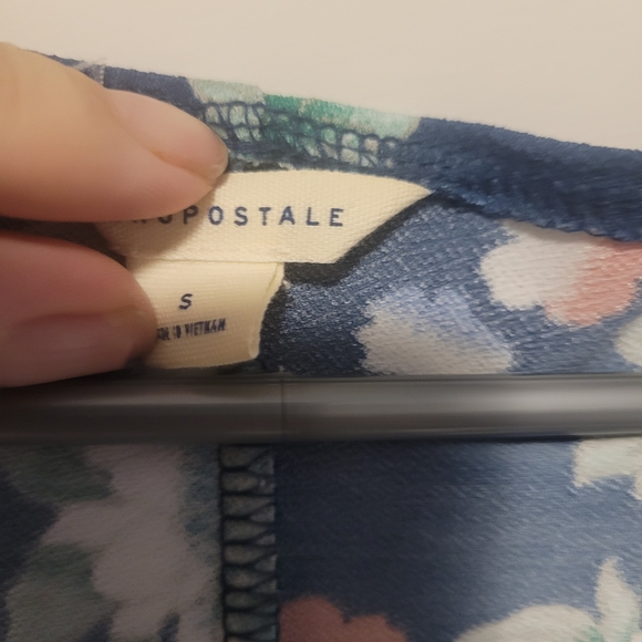 Aeropostale Navy Floral Faux Wrap Dress Small | V Neck Summer Fit & Flare - Picture 4 of 7